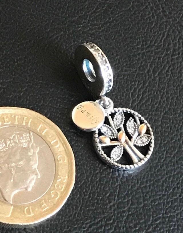High Quality Family Tree Charm Hallmarked S925 Sterling Silver comes in a cute velvet pouch FREE Postage fast dispatch Fits: Popular European Charm Bracelets