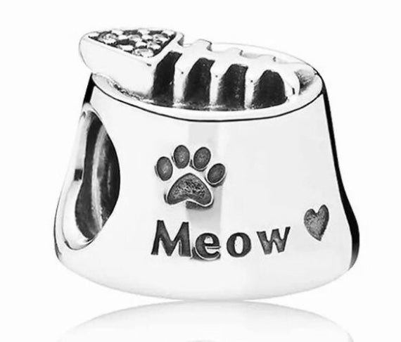 Silver Pet cat charm on a white background for charm bracelet 