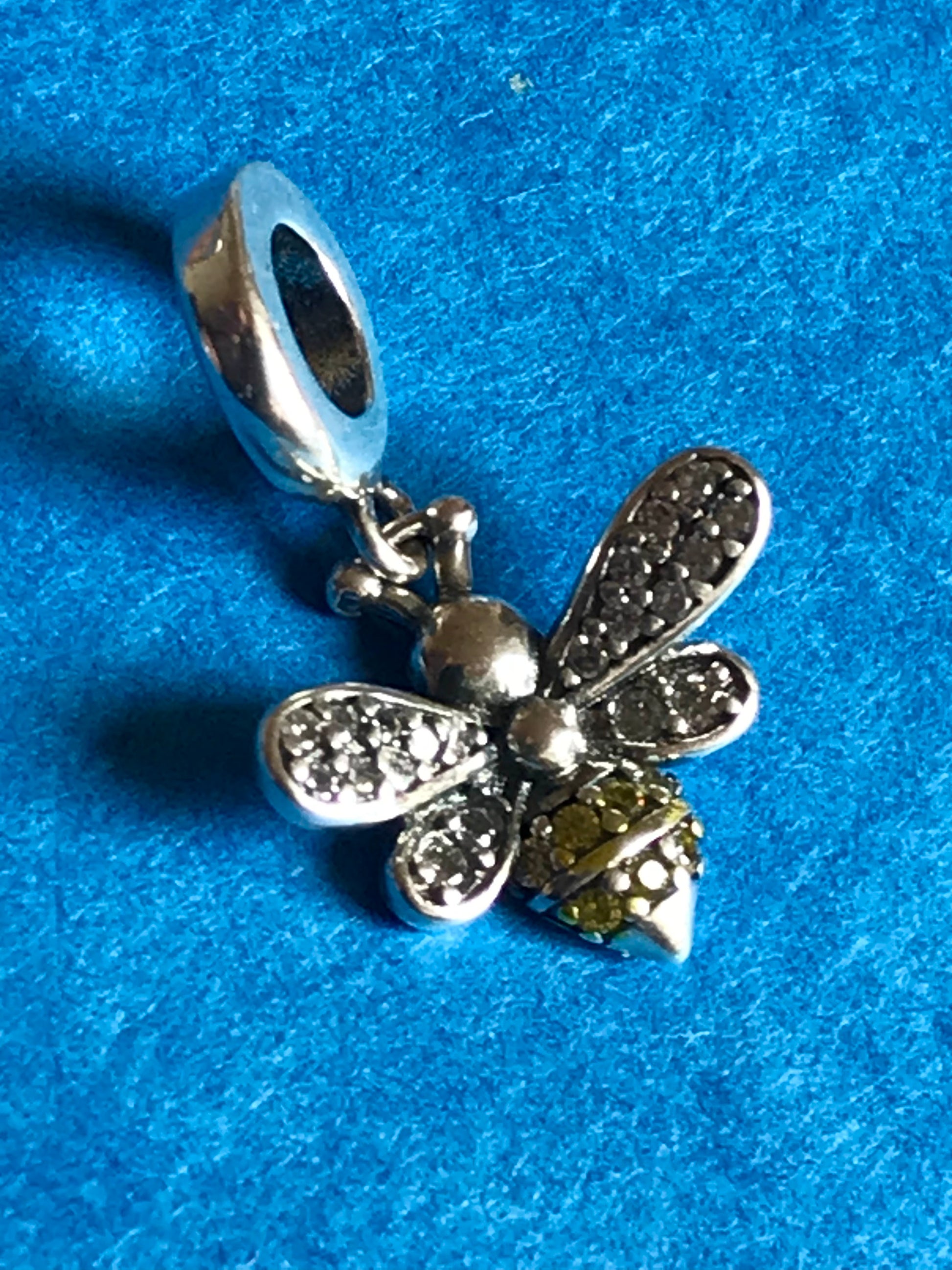 Silver bee-shaped charm on a blue background for charm bracelet 925 silver