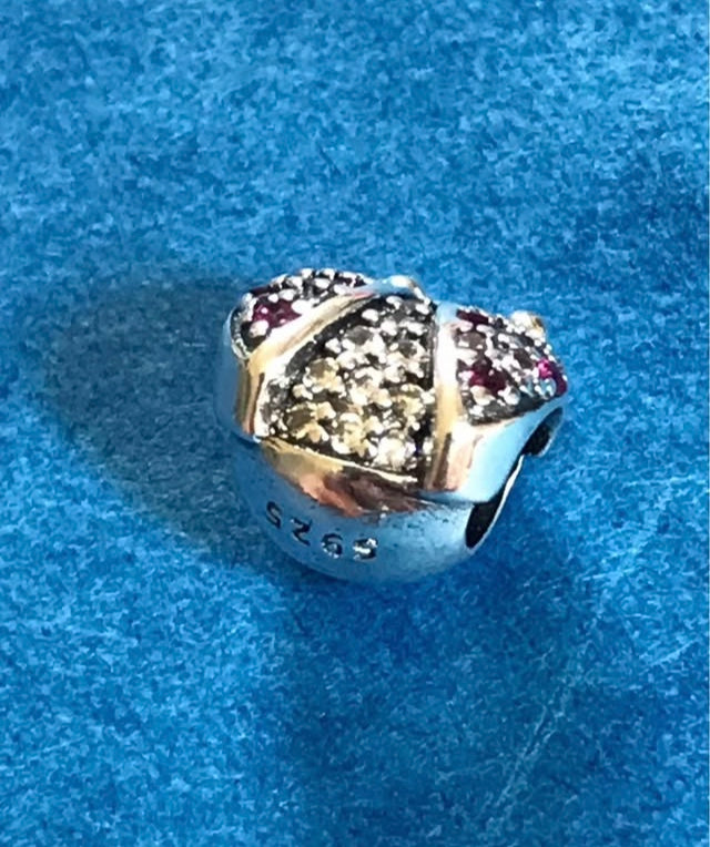 Genuine 925 Silver Ladybird Ladybug charm for your bracelet comes in a cute velvet pouch