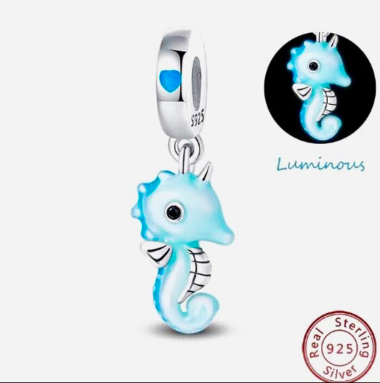 Seahorse glow up charm made from 925 silver fits charm bracelet 