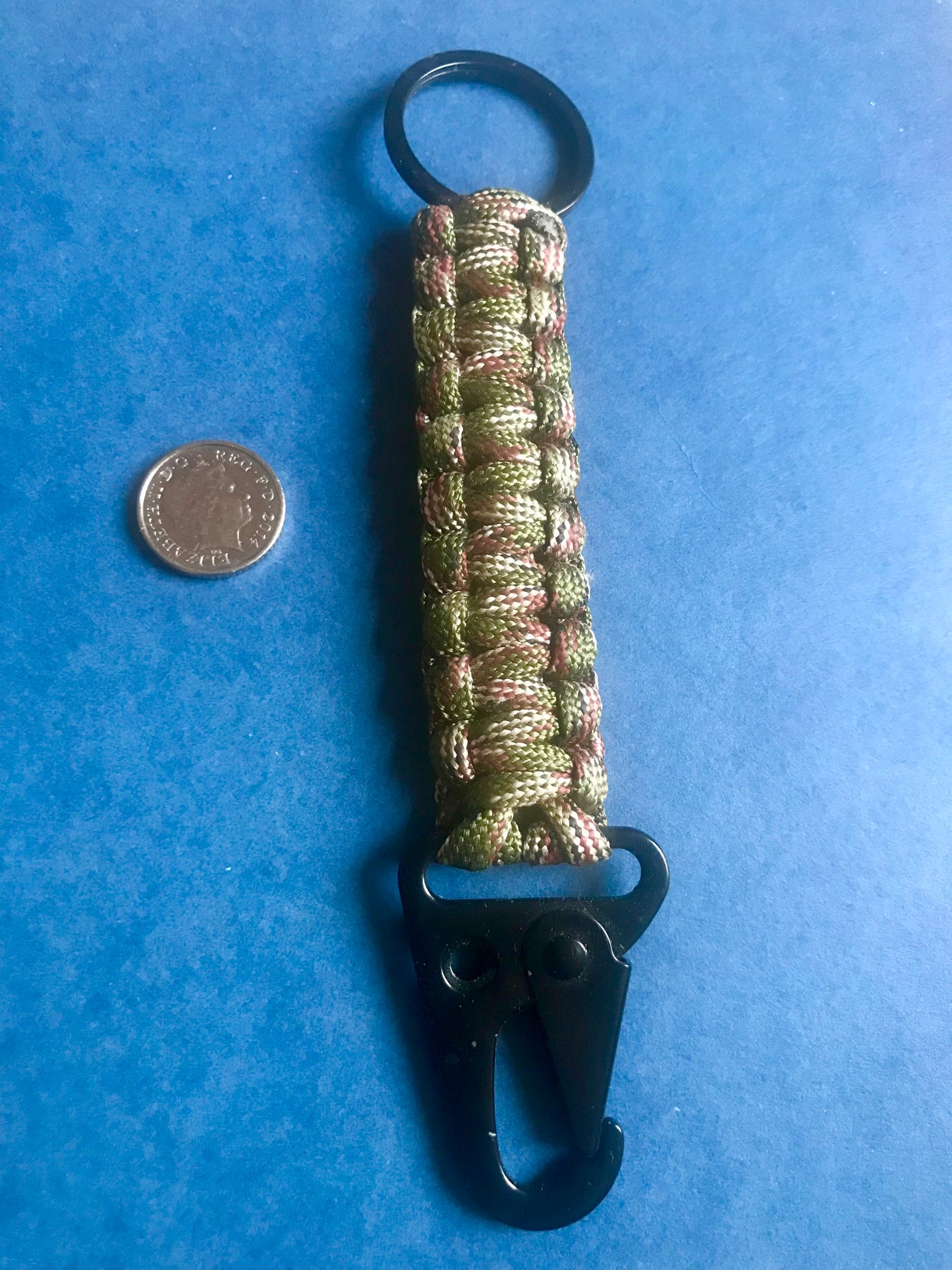 Para cord key chain with clip and key ring, military Army camouflage